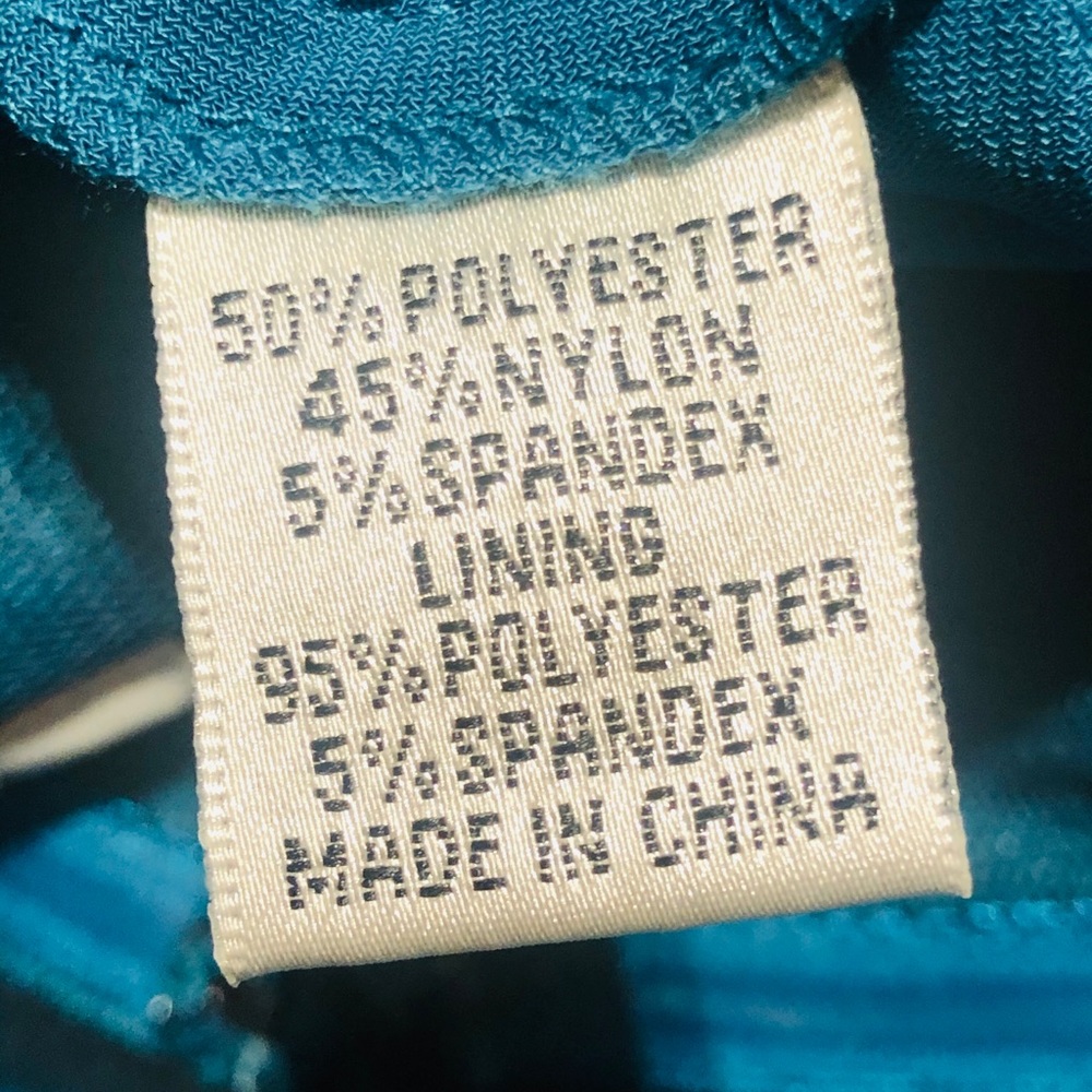 Cache dress - Picture 5 of 8